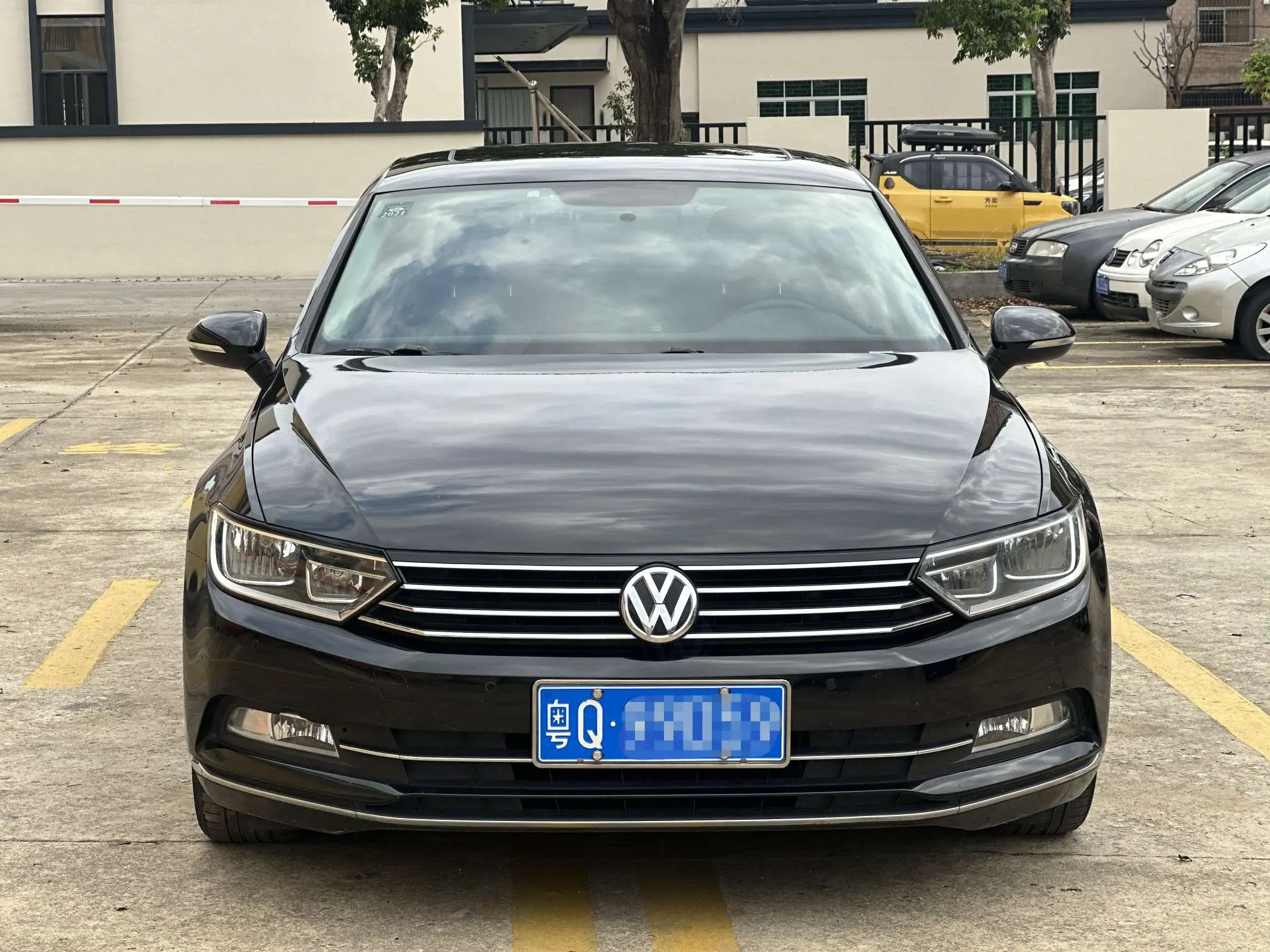 Volkswagen Magotan  из Китая