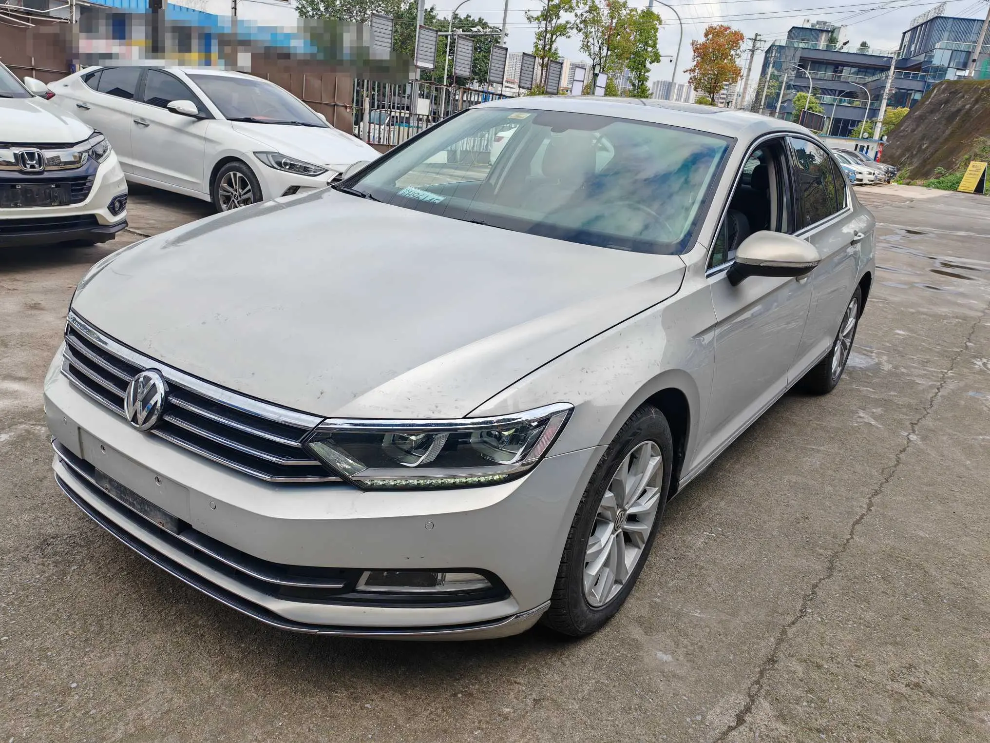 Volkswagen Magotan  из Китая