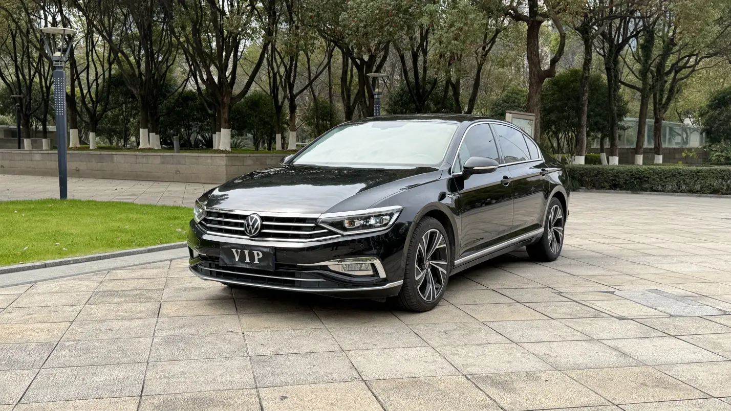 Volkswagen Magotan  из Китая