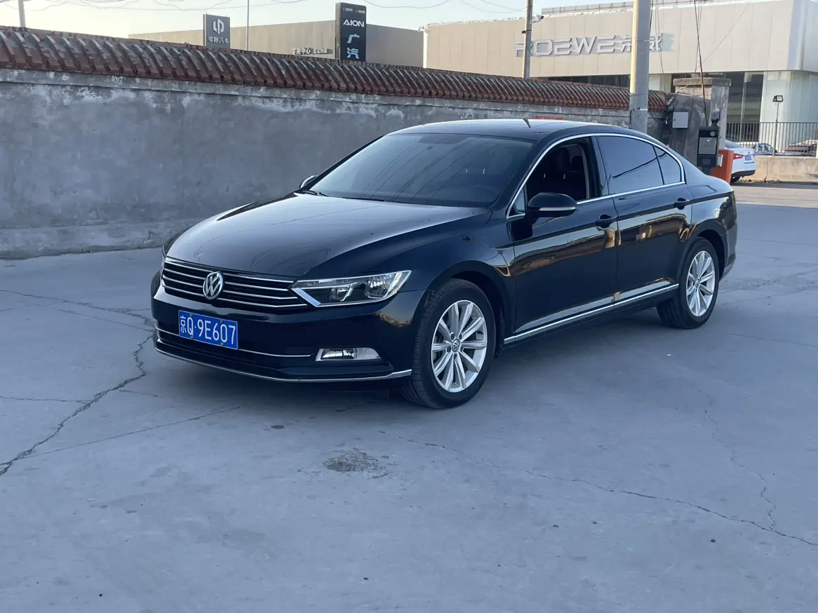 Volkswagen Magotan  из Китая