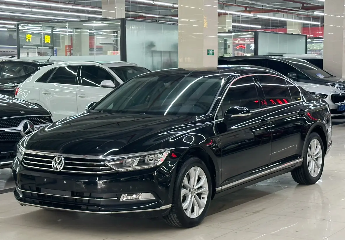 Volkswagen Magotan  из Китая