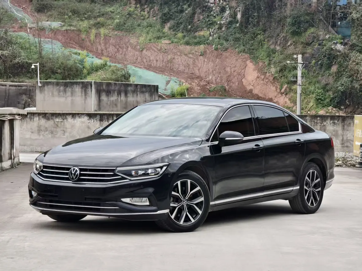 Volkswagen Magotan  из Китая