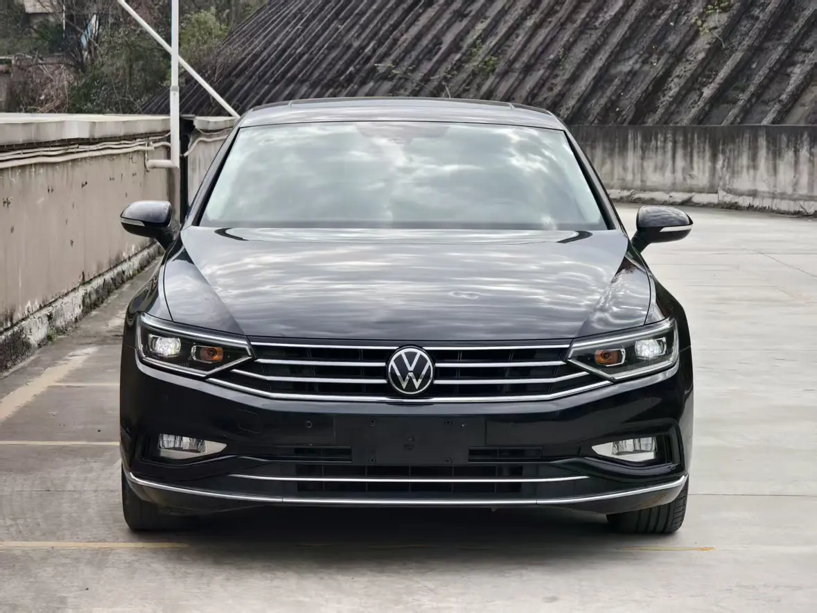 Volkswagen Magotan  из Китая