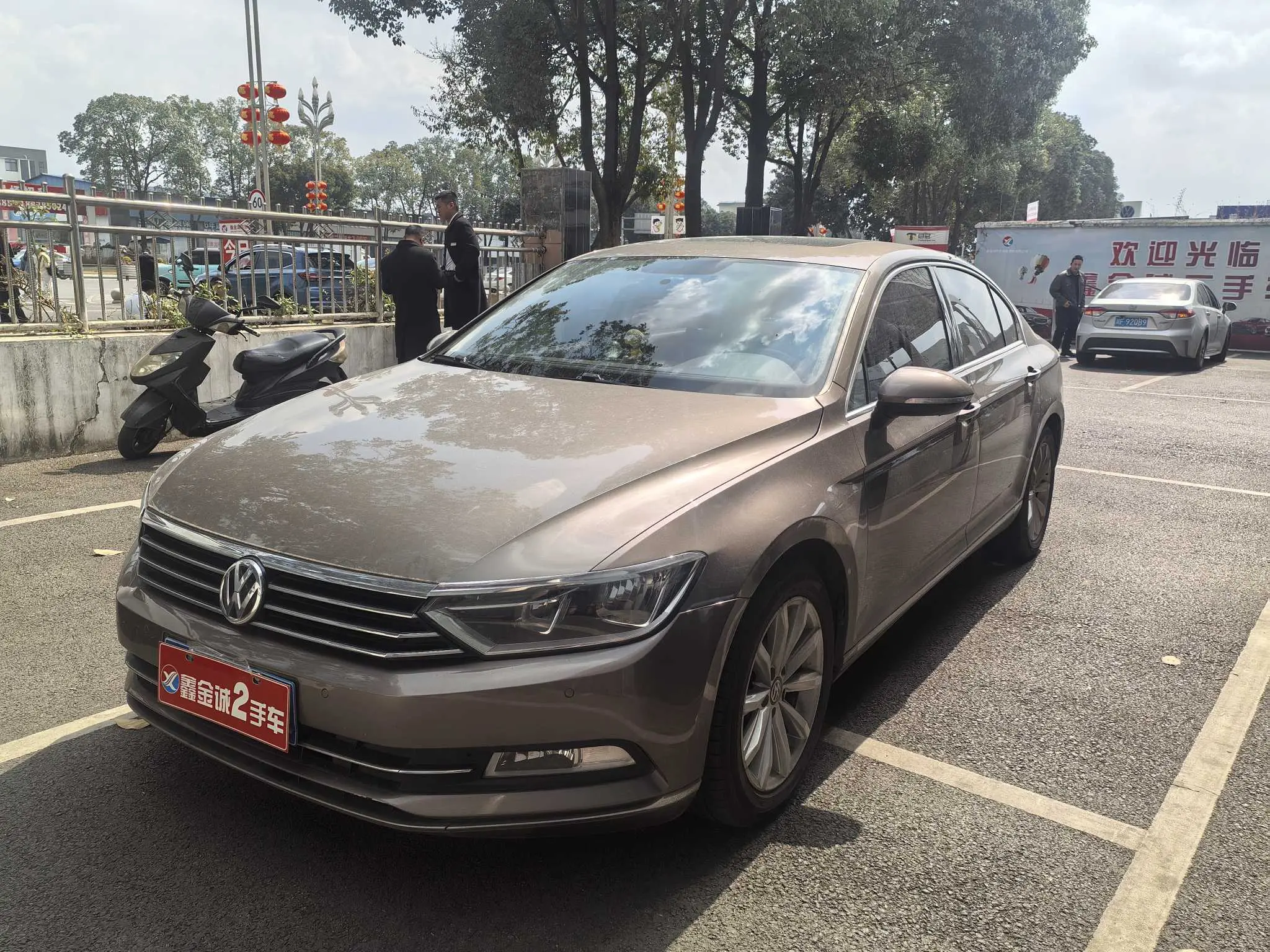 Volkswagen Magotan  из Китая