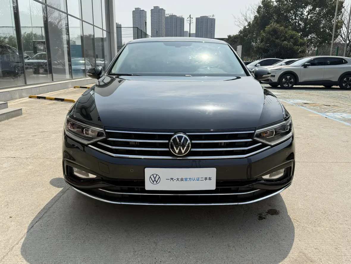 Volkswagen Magotan  из Китая