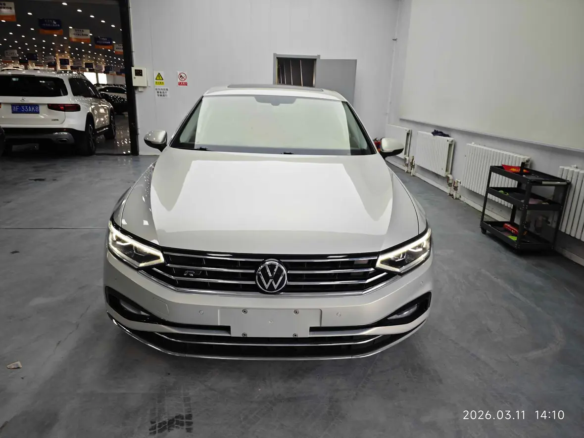 Volkswagen Magotan  из Китая