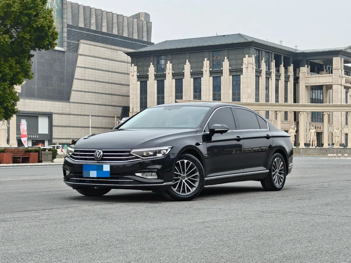 Volkswagen Magotan  из Китая