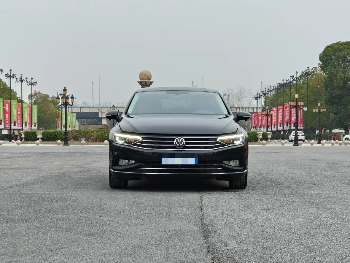 Volkswagen Magotan  из Китая