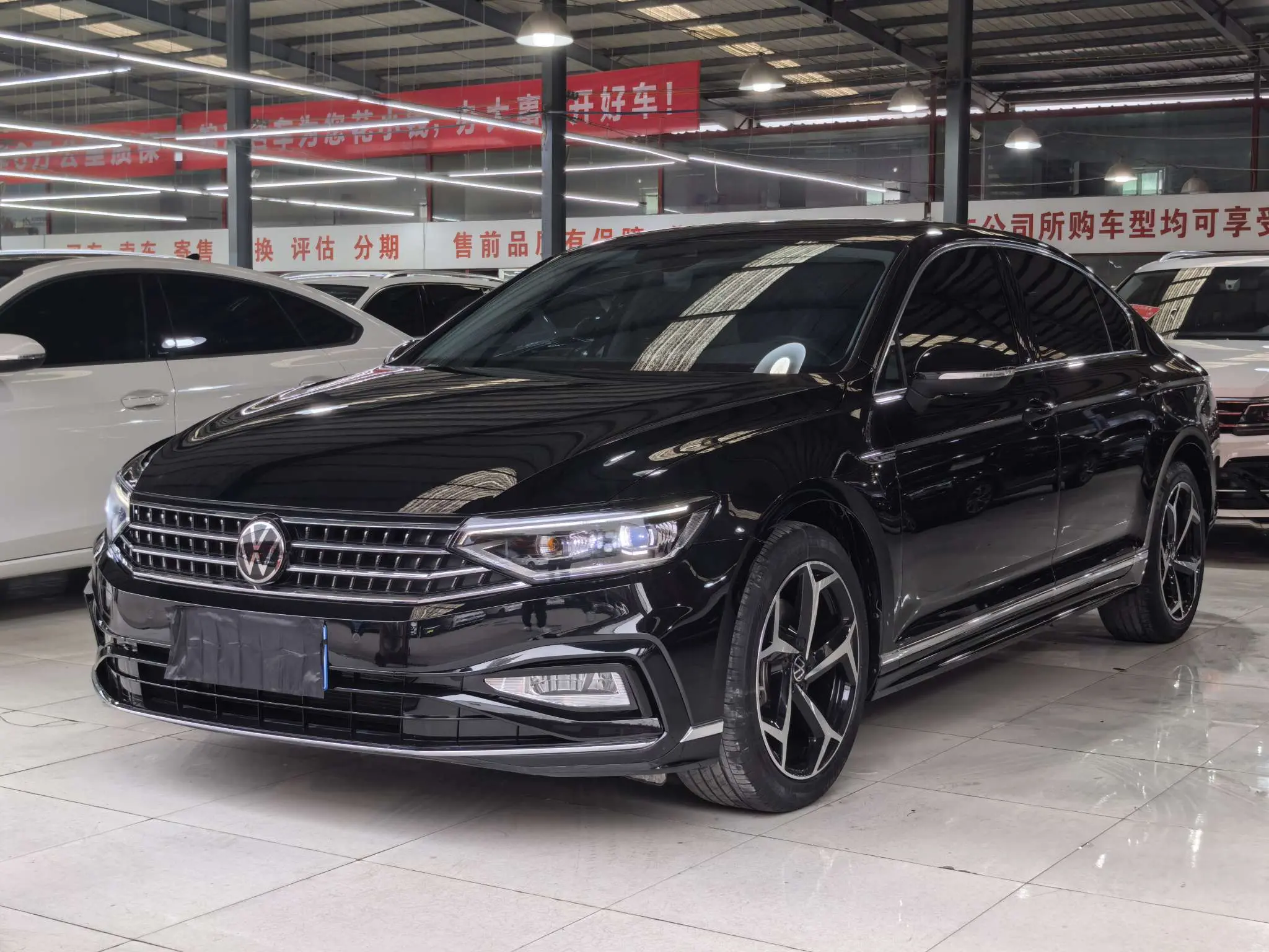 Volkswagen Magotan  из Китая