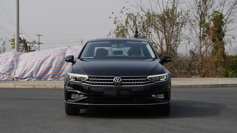 Volkswagen Magotan  из Китая