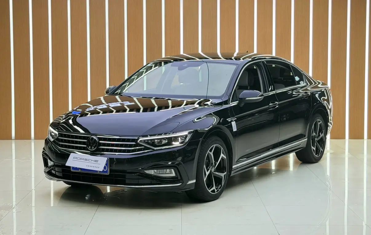 Volkswagen Magotan  из Китая