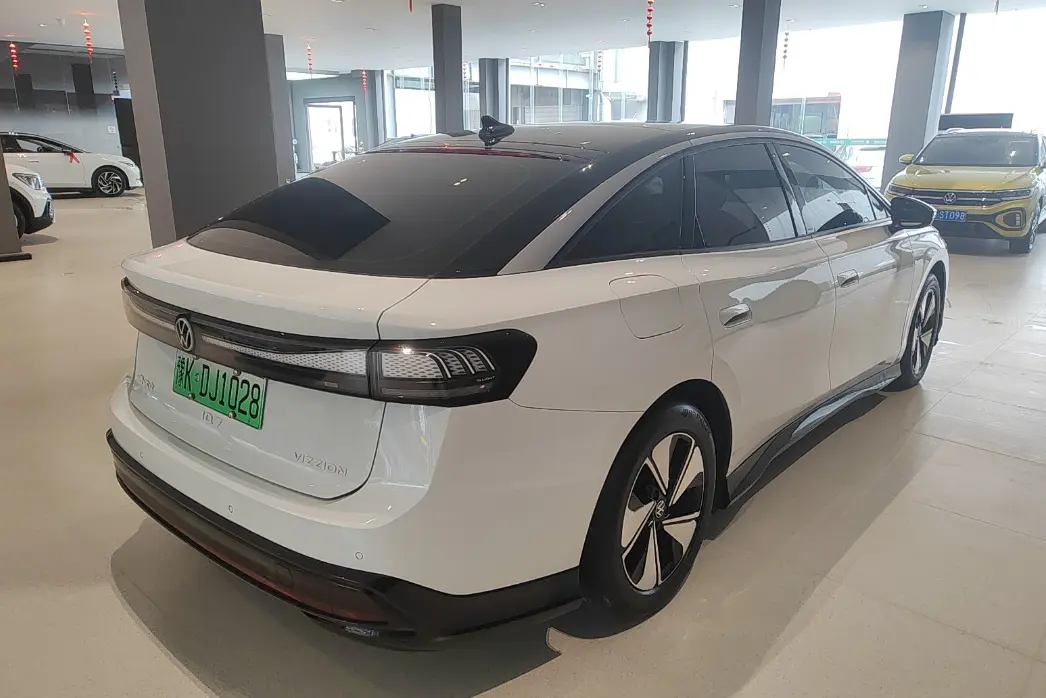 Volkswagen ID.7 VIZZION  из Китая