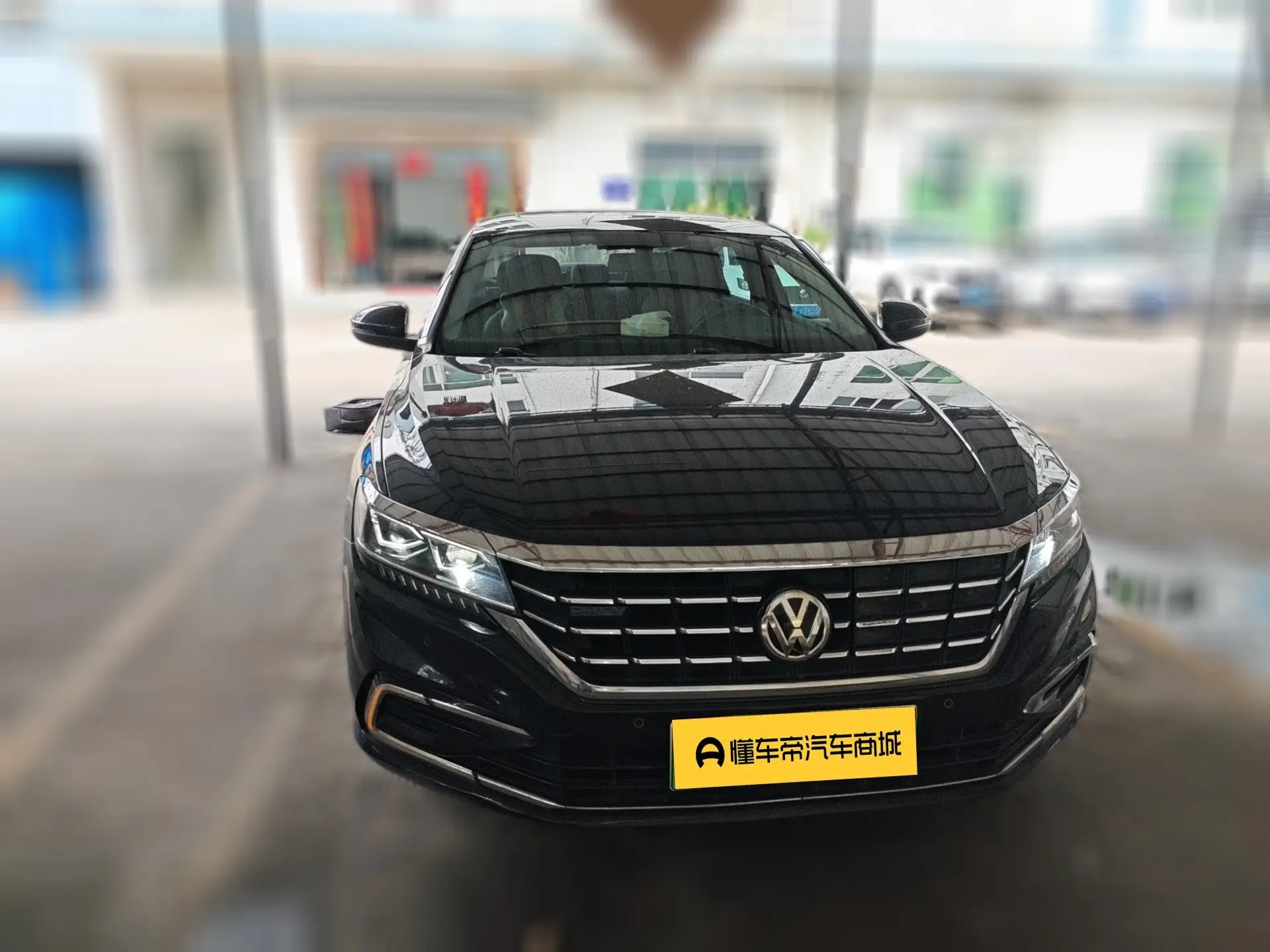Volkswagen Passat PHEV  из Китая