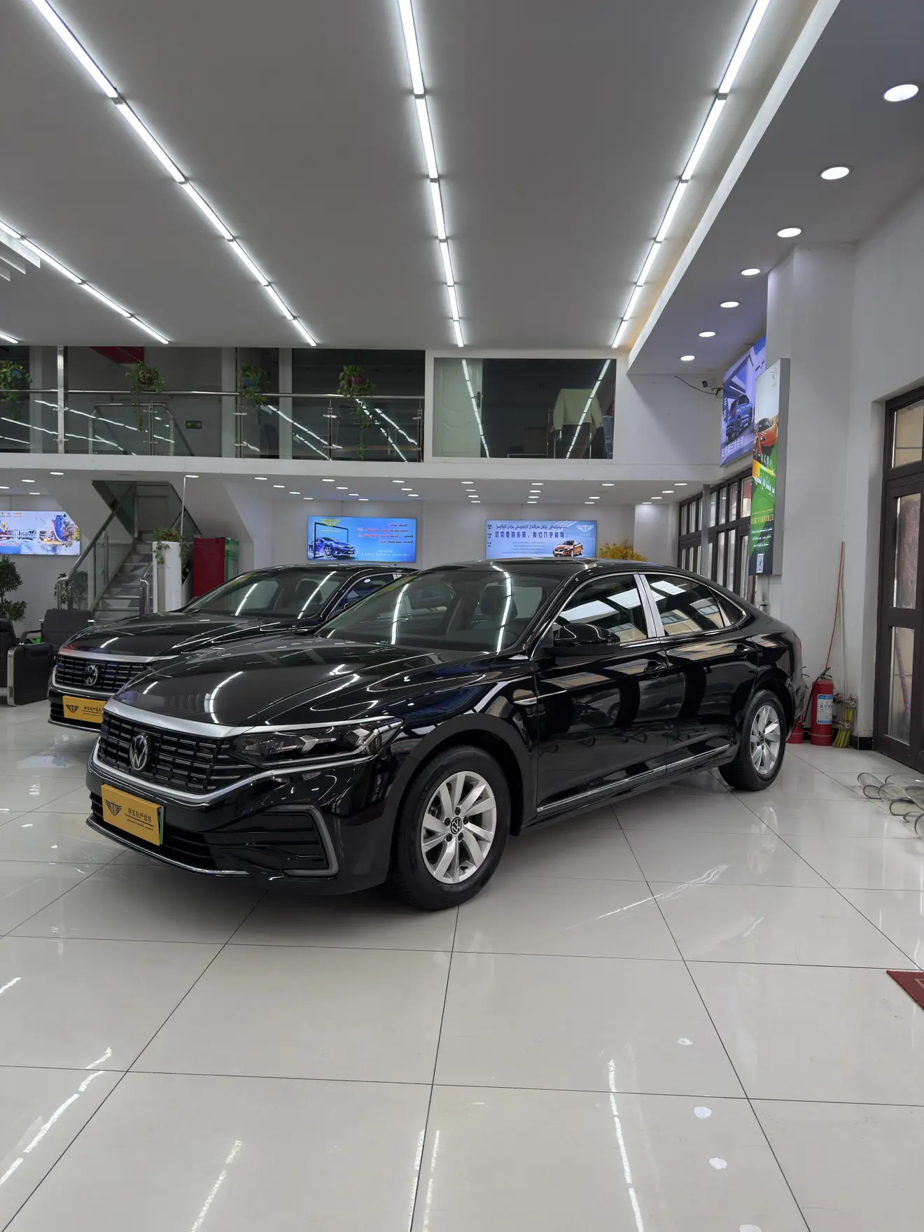 Volkswagen Passat PHEV  из Китая