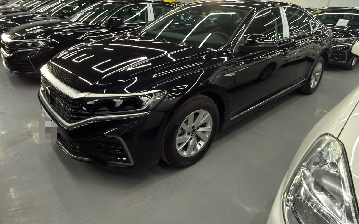 Volkswagen Passat PHEV  из Китая