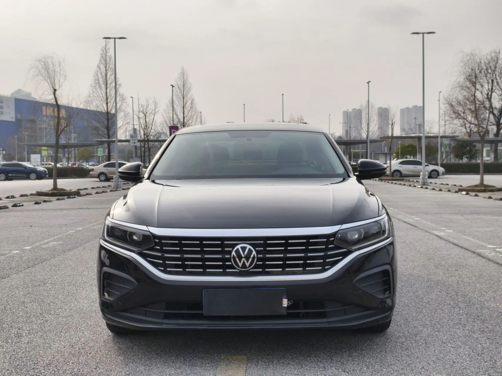 Volkswagen Passat  из Китая