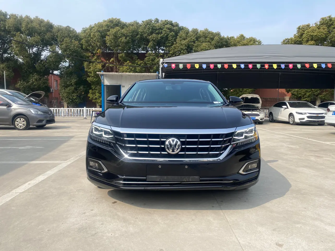 Volkswagen Passat  из Китая