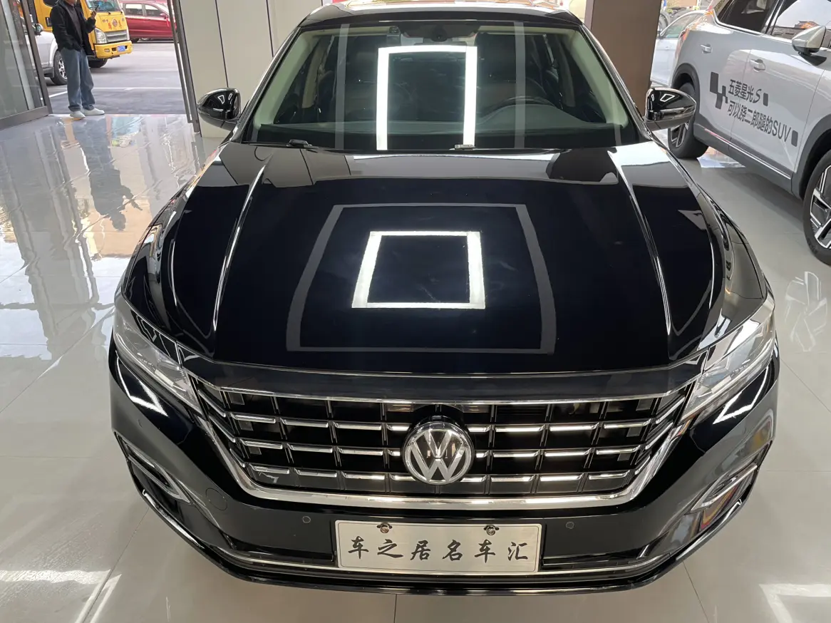 Volkswagen Passat  из Китая