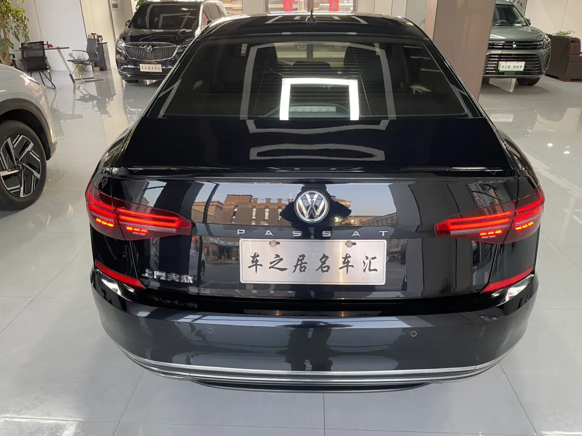 Volkswagen Passat  из Китая