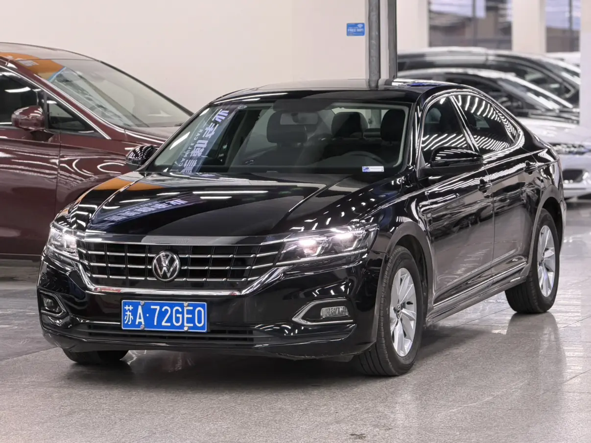 Volkswagen Passat  из Китая