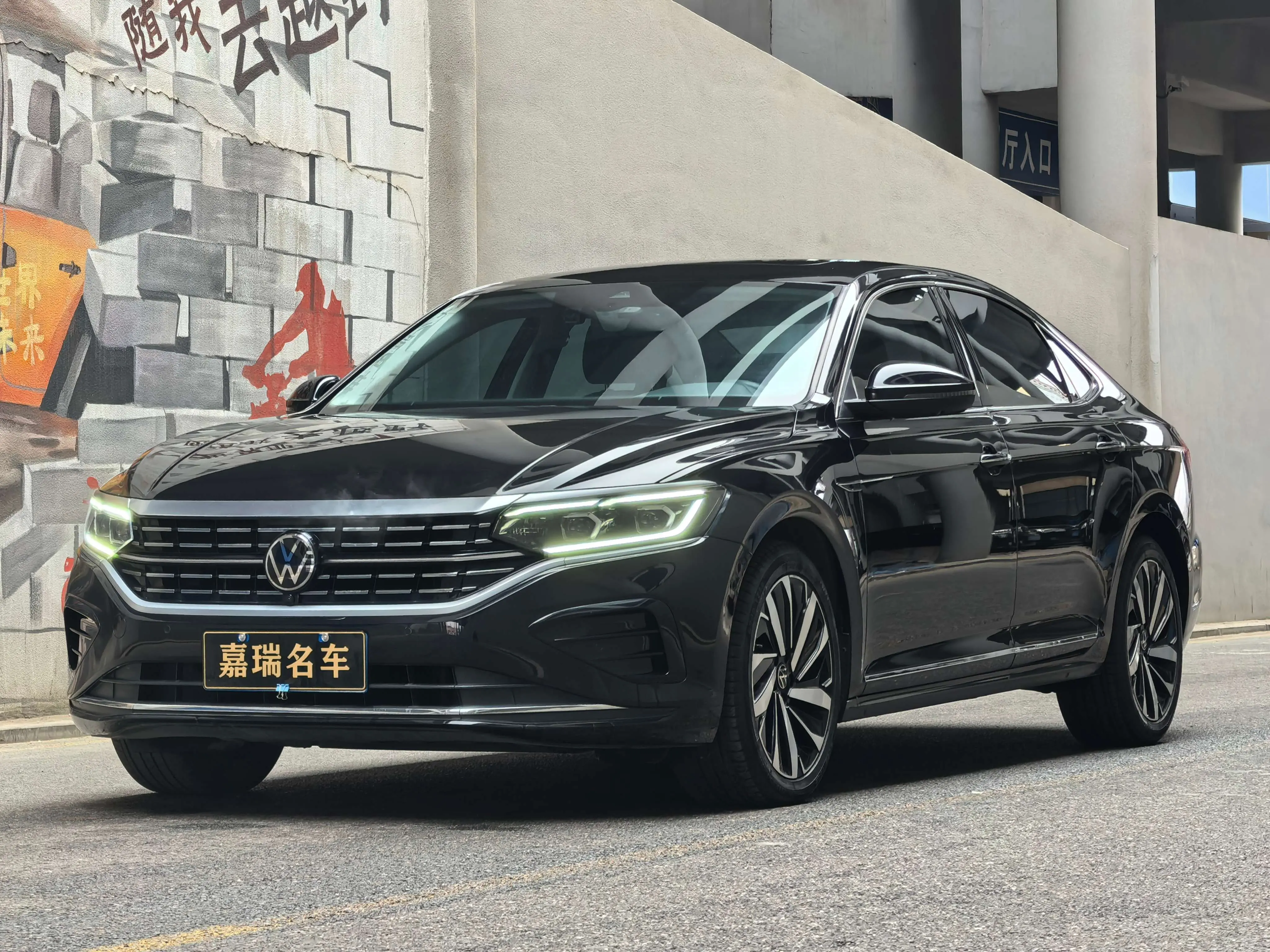 Volkswagen Passat  из Китая