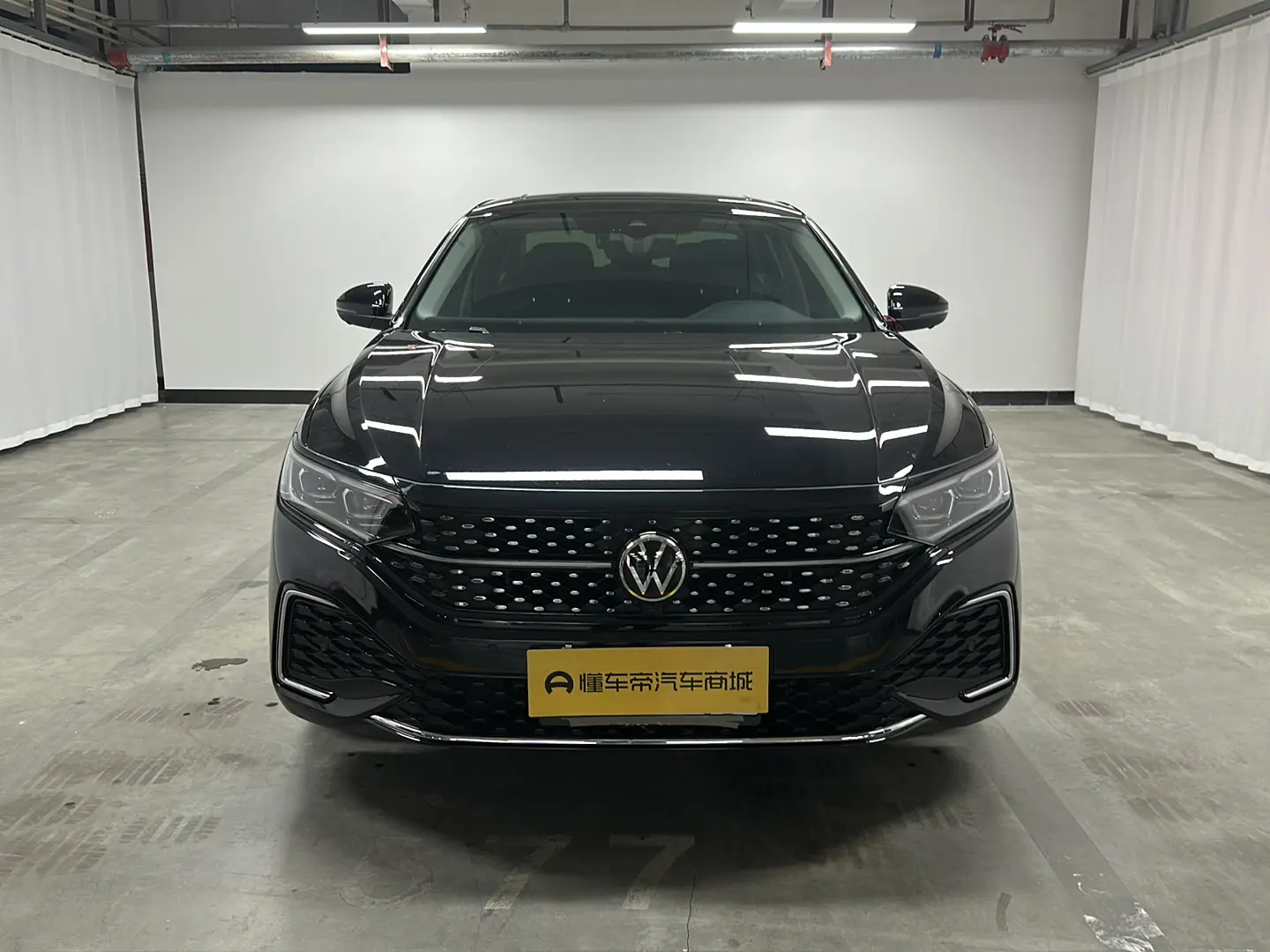 Volkswagen Passat  из Китая