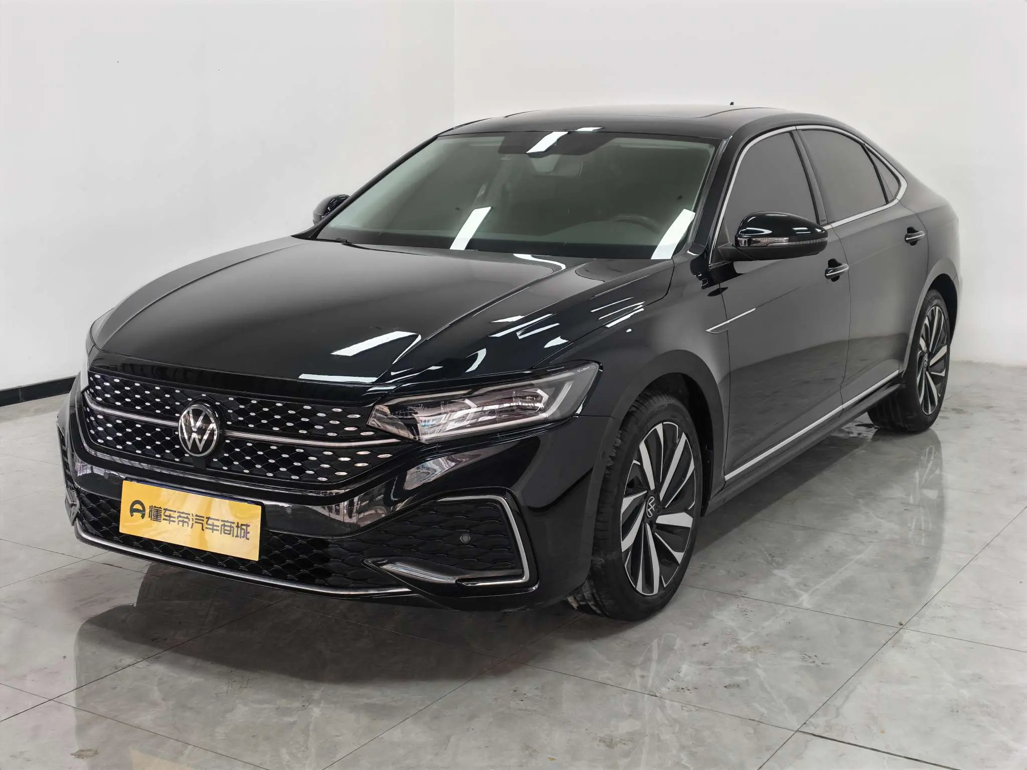 Volkswagen Passat  из Китая