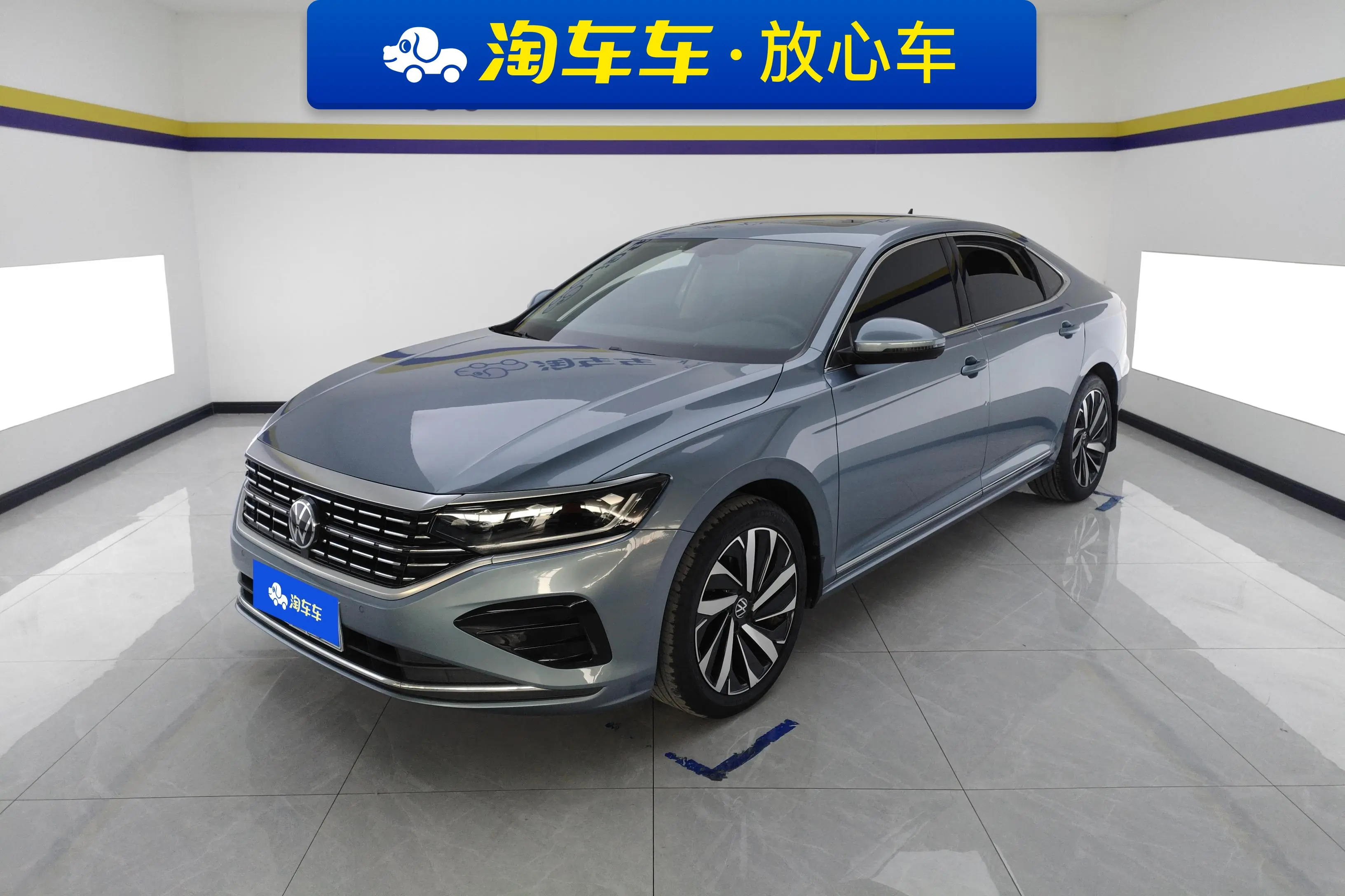 Volkswagen Passat  из Китая