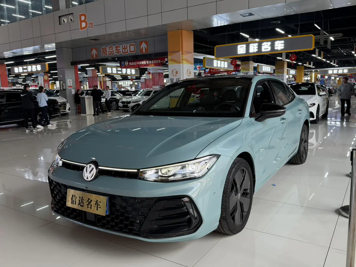 Volkswagen Passat  из Китая