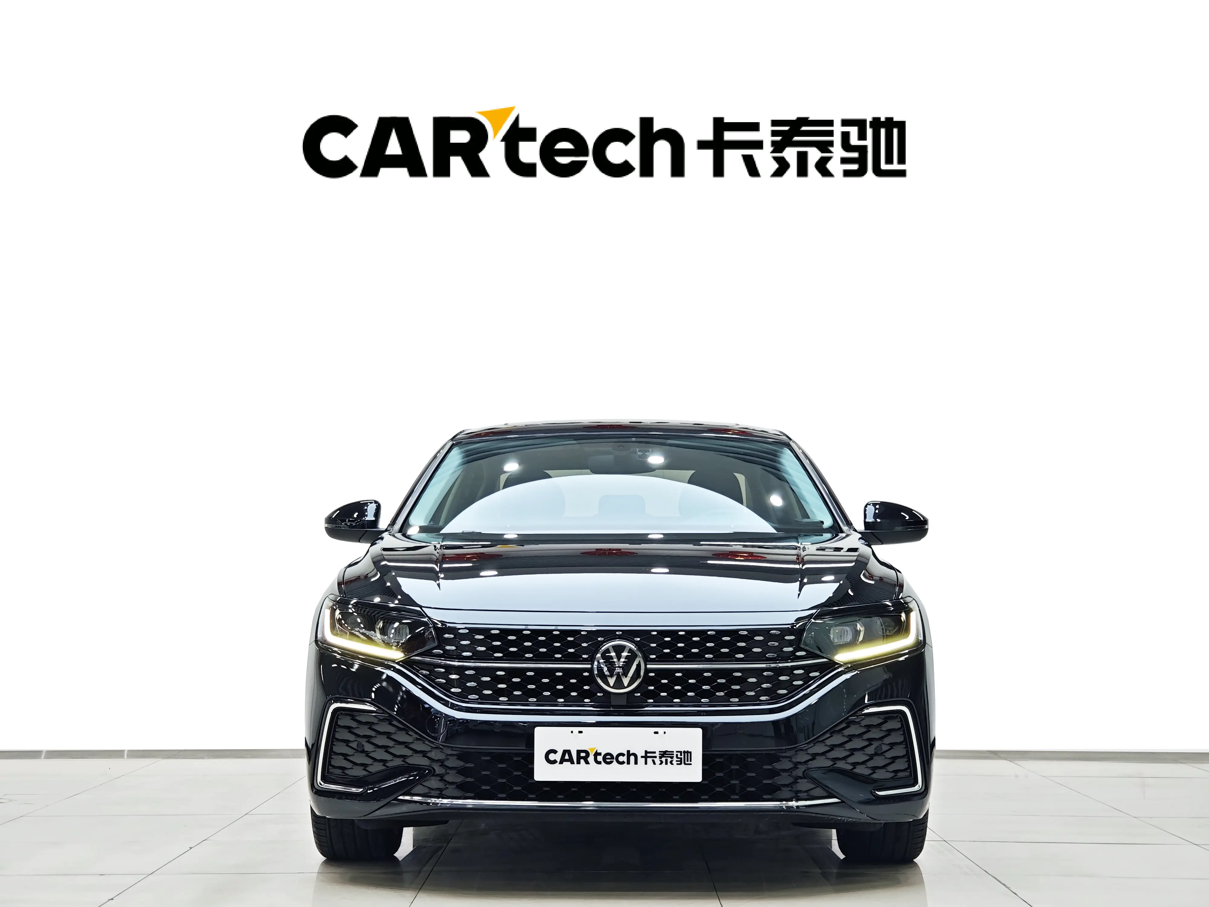 Volkswagen Passat  из Китая