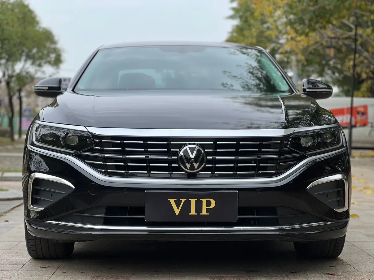 Volkswagen Passat  из Китая