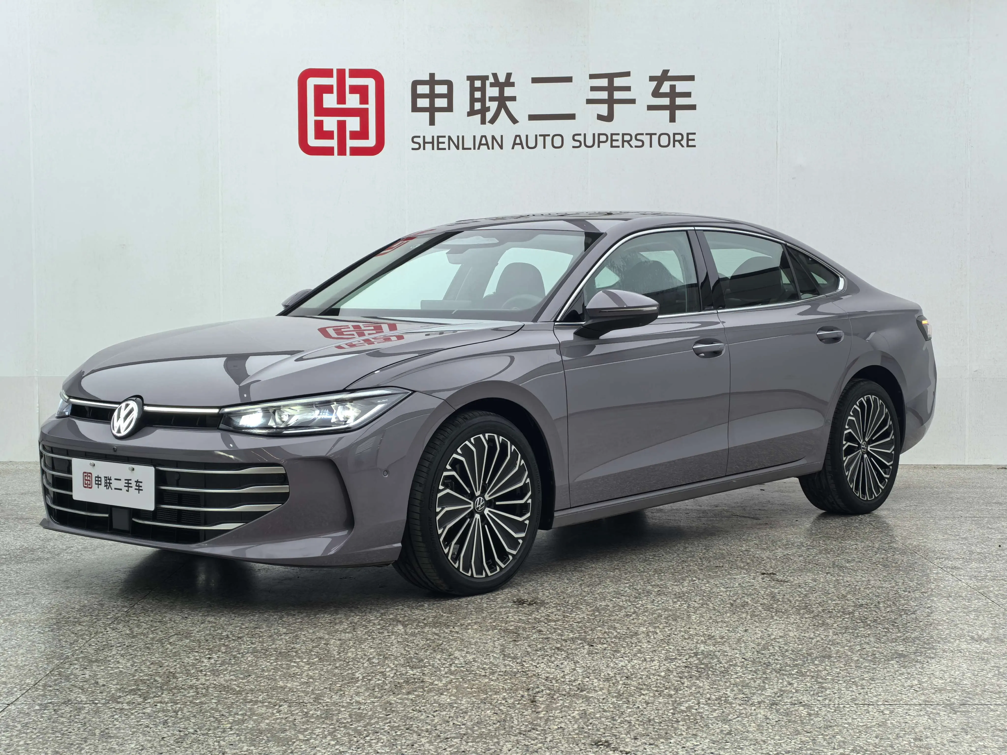 Volkswagen Passat  из Китая