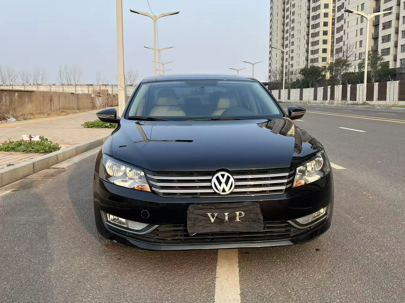 Volkswagen Passat  из Китая