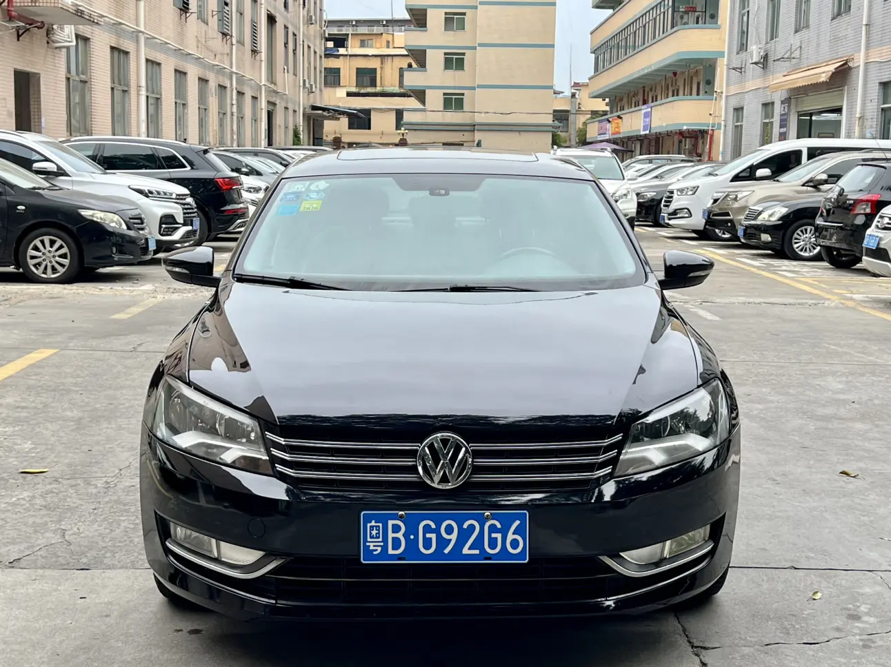 Volkswagen Passat  из Китая