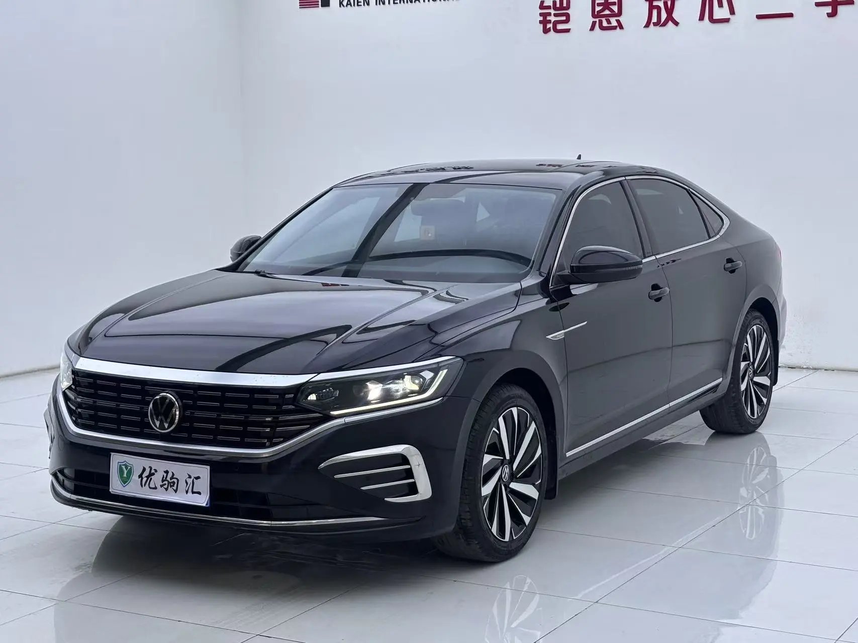 Volkswagen Passat  из Китая