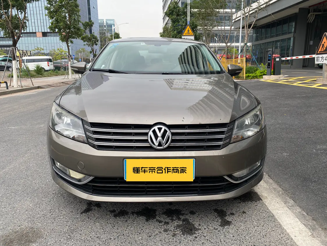 Volkswagen Passat  из Китая