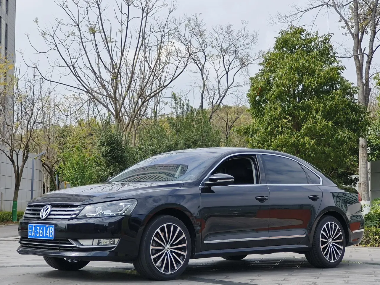 Volkswagen Passat  из Китая