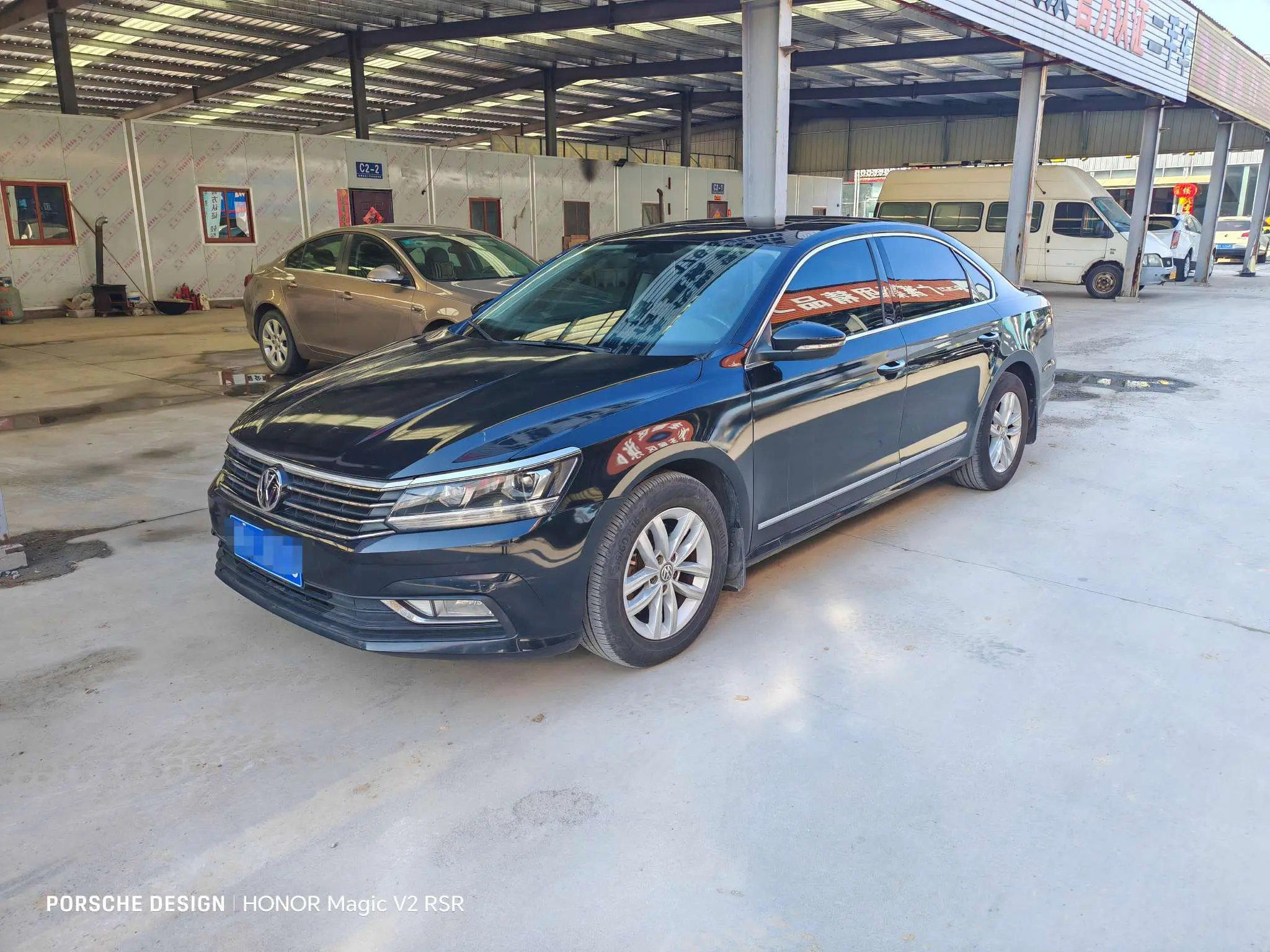 Volkswagen Passat  из Китая