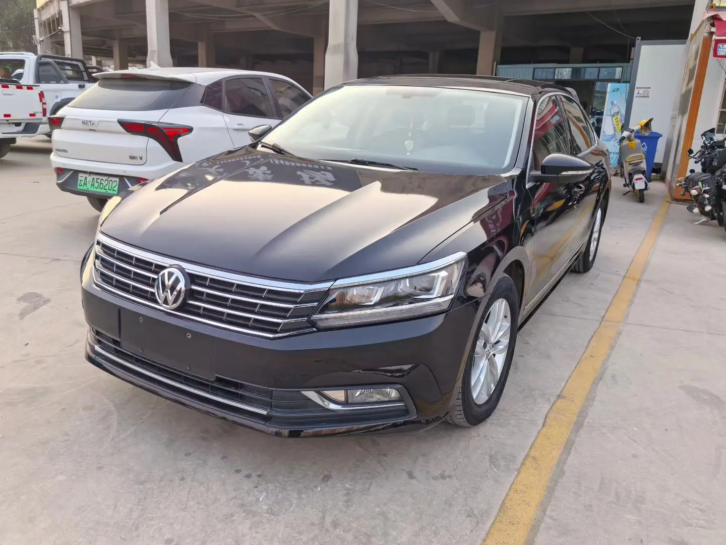 Volkswagen Passat  из Китая