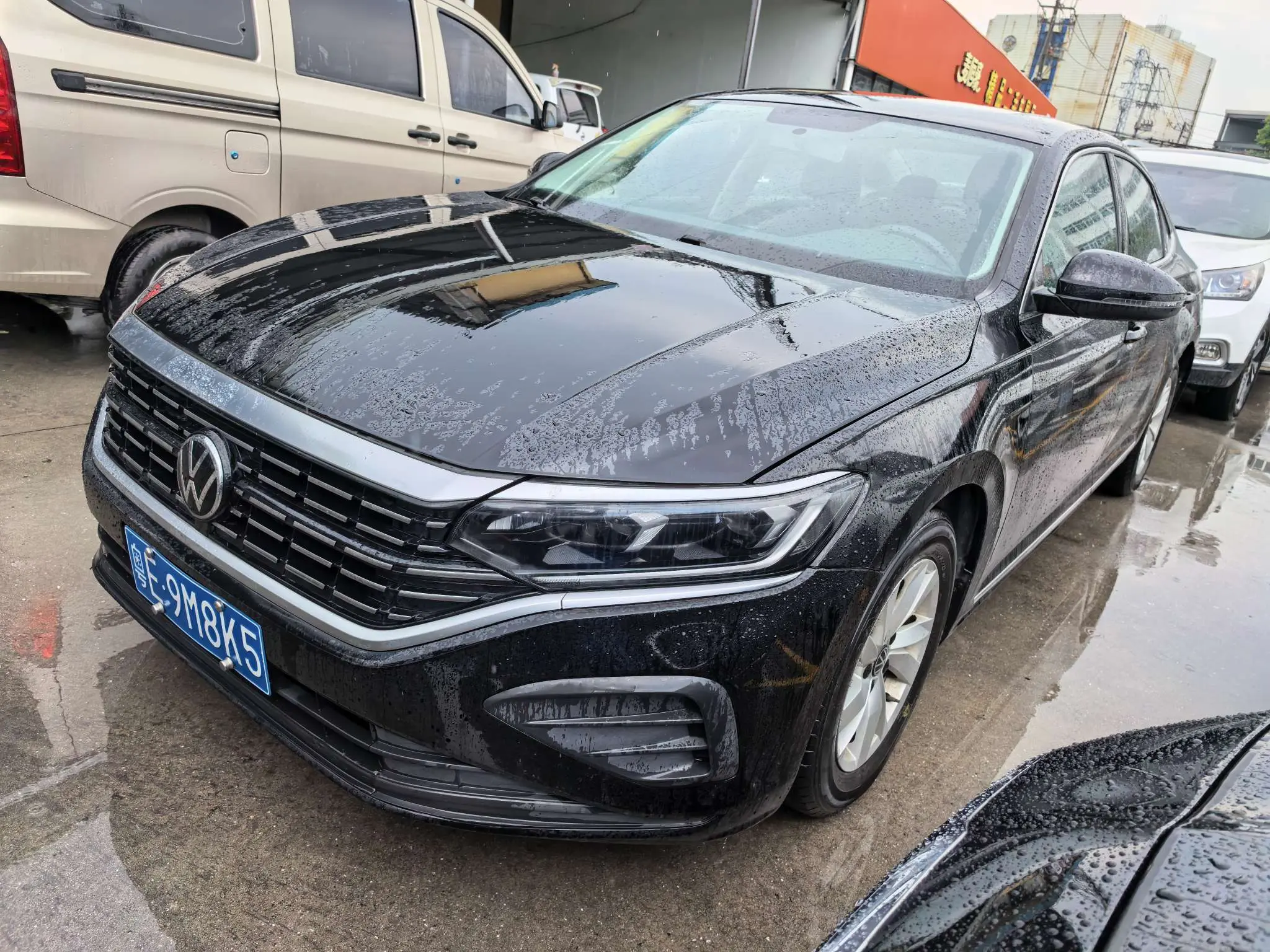 Volkswagen Passat  из Китая