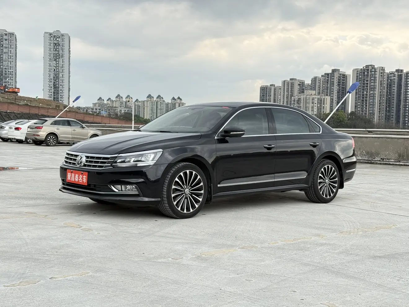 Volkswagen Passat  из Китая