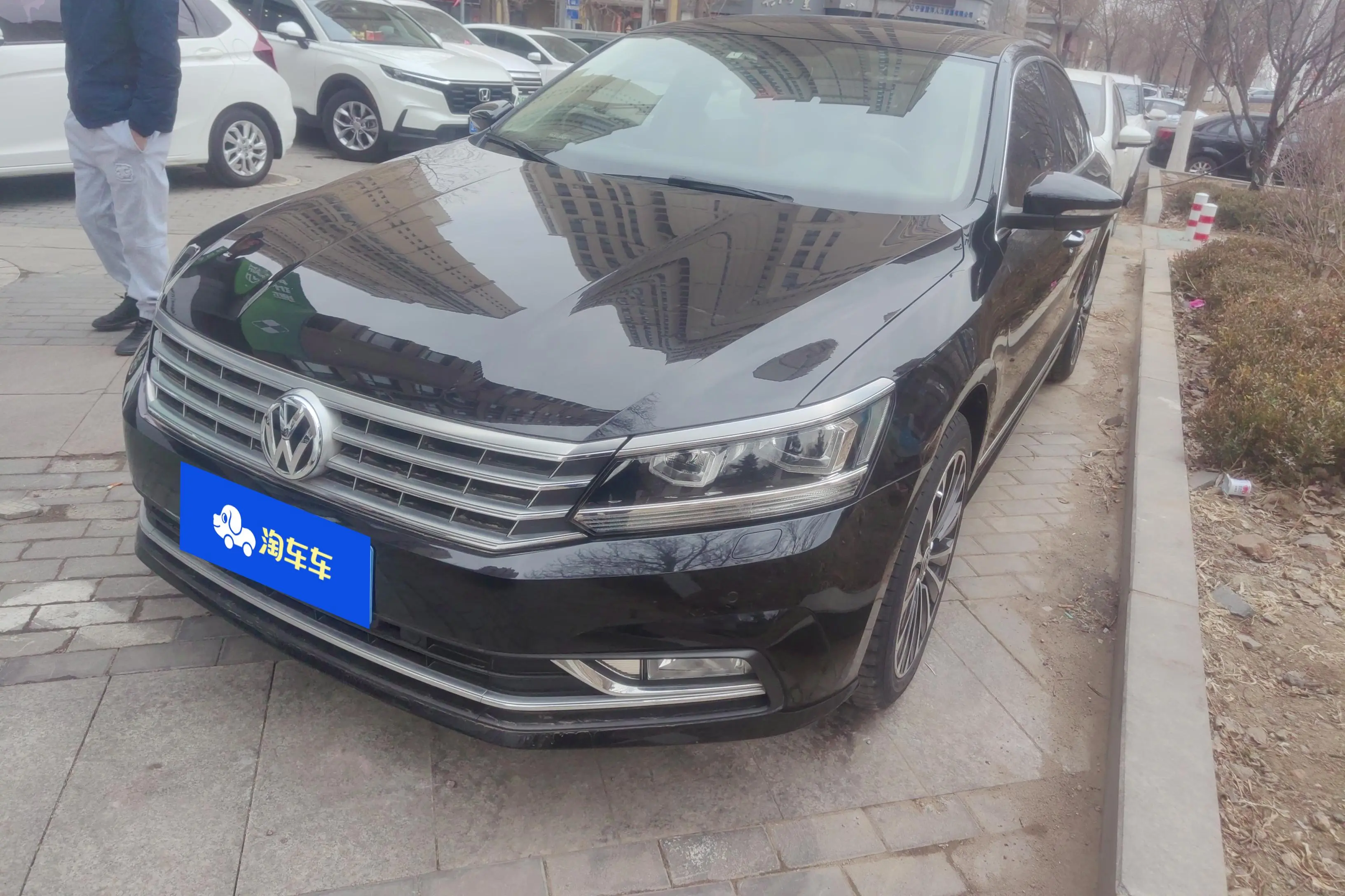 Volkswagen Passat  из Китая