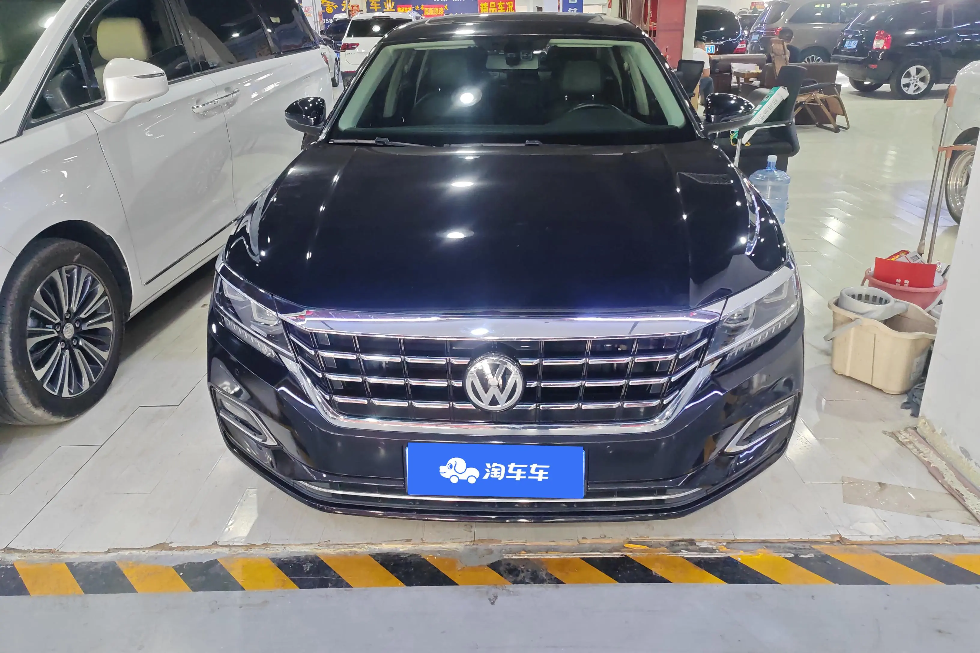 Volkswagen Passat  из Китая