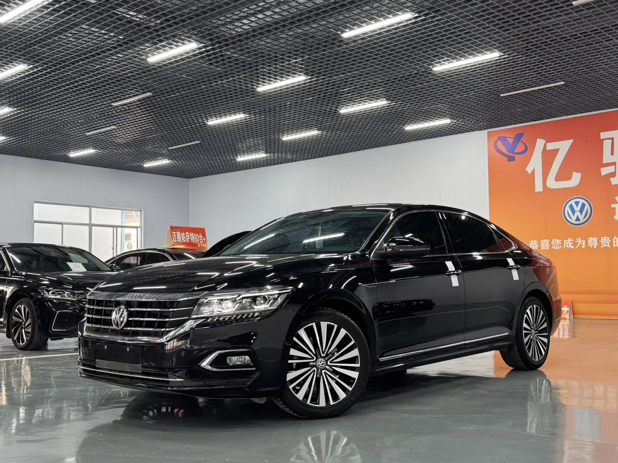 Volkswagen Passat  из Китая