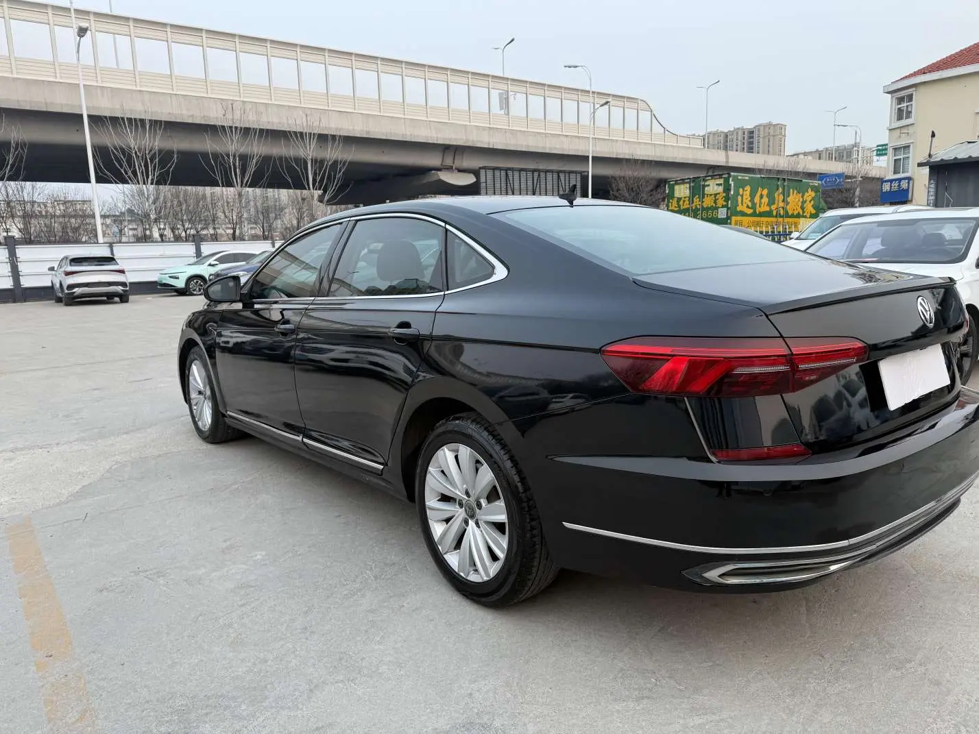 Volkswagen Passat  из Китая