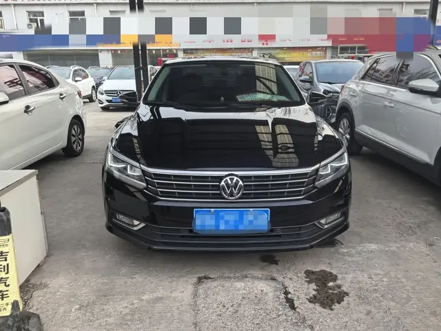 Volkswagen Passat  из Китая