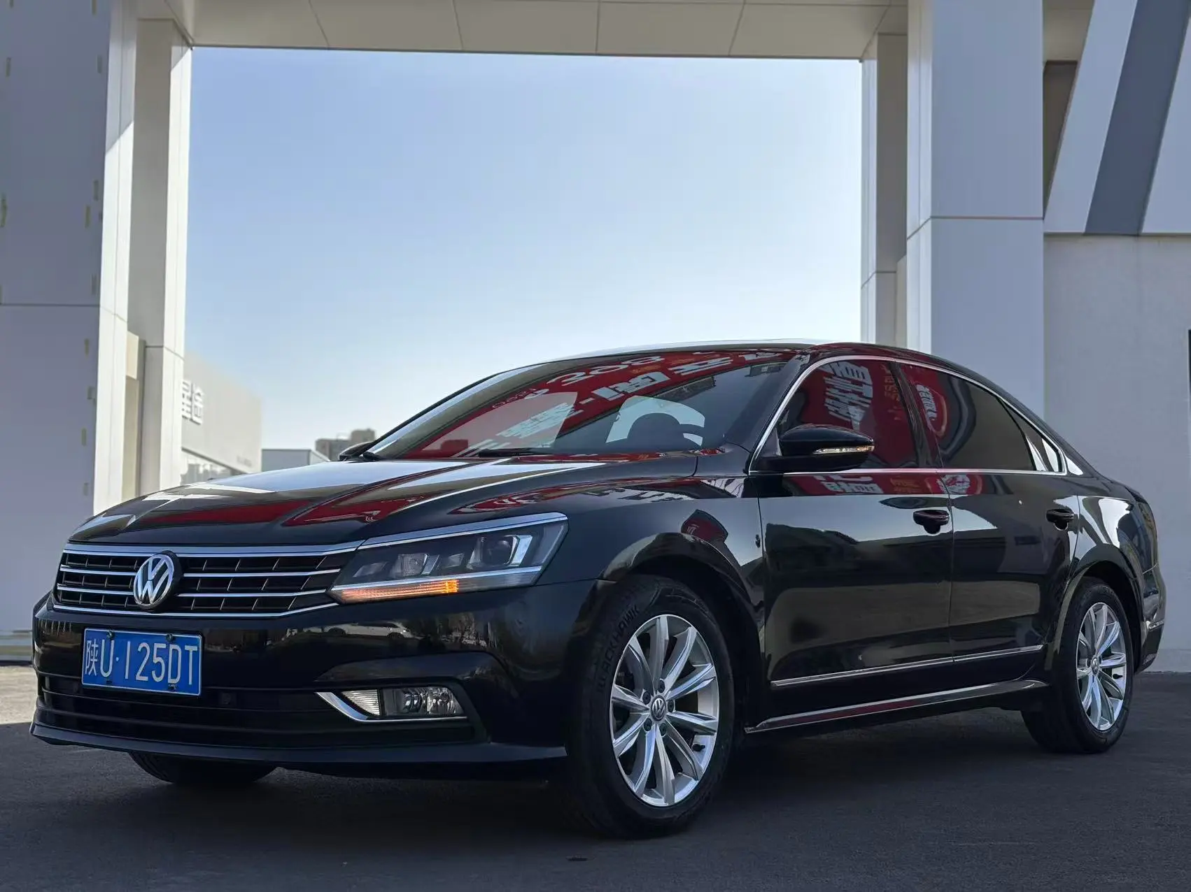 Volkswagen Passat  из Китая
