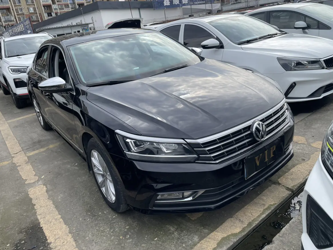 Volkswagen Passat  из Китая