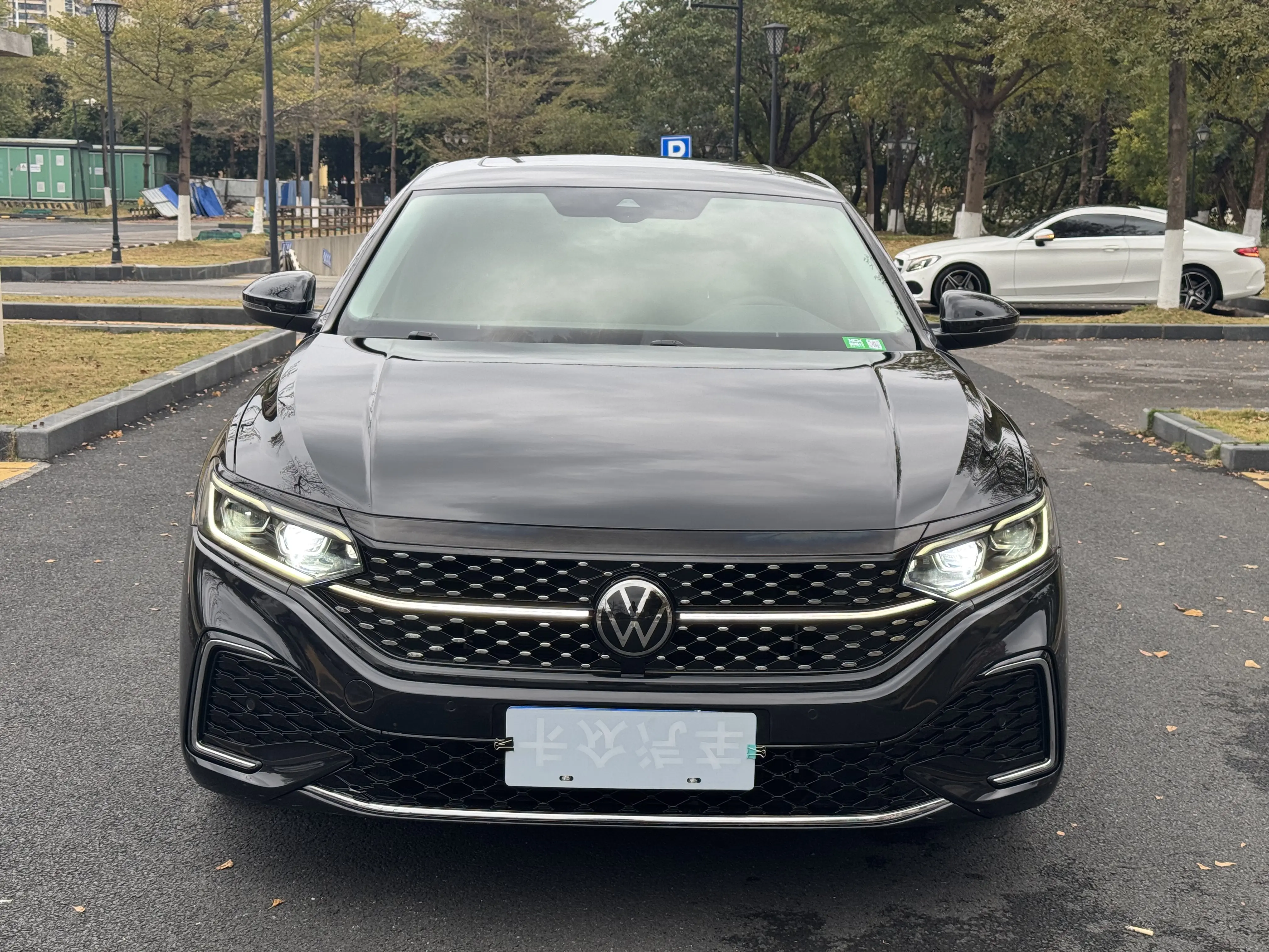 Volkswagen Passat  из Китая