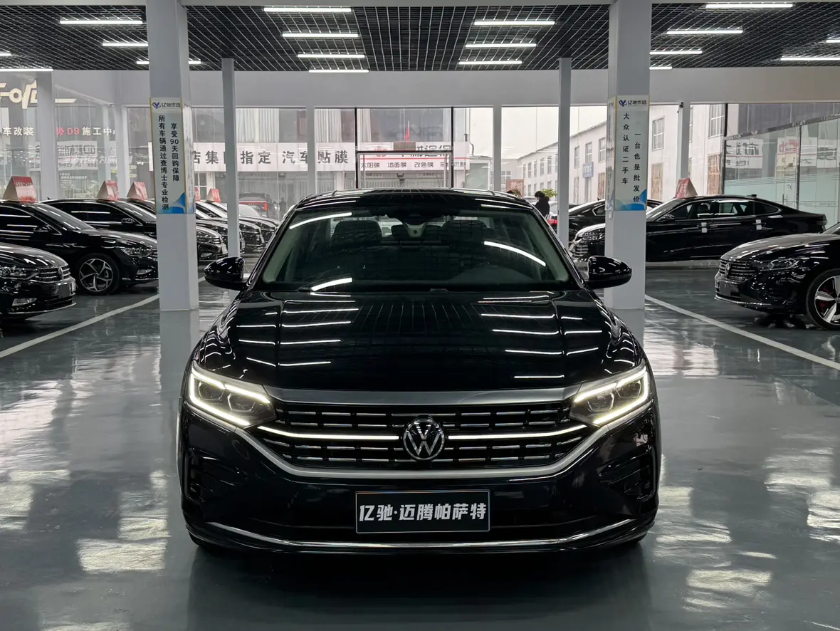 Volkswagen Passat  из Китая